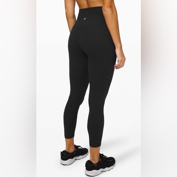 Lululemon Align Pant II 25" Black Leggings Sz 10 good condition read description - Picture 1 of 4